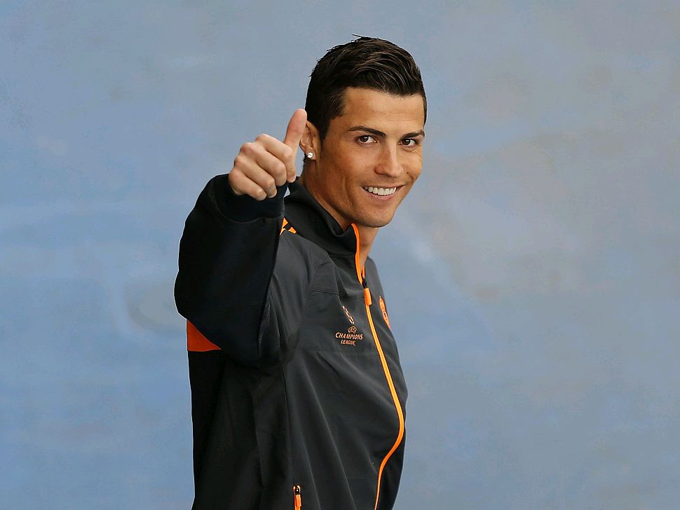 澳超战报：马丹哈飞踹直红，珀斯光荣0-1十人阿德莱德（澳超综述：马丹哈飞铲染红，十人阿德莱德1-0力克珀斯光荣）