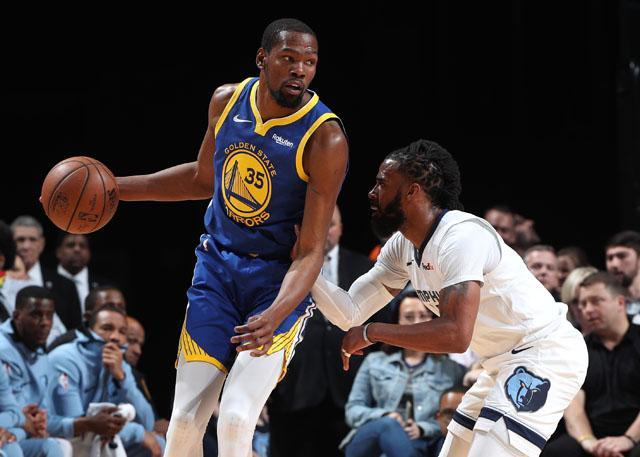 杰曼展现非凡实力，三分球助辽宁打停对手（杰曼三分狂飙，辽宁一波流逼停对手）