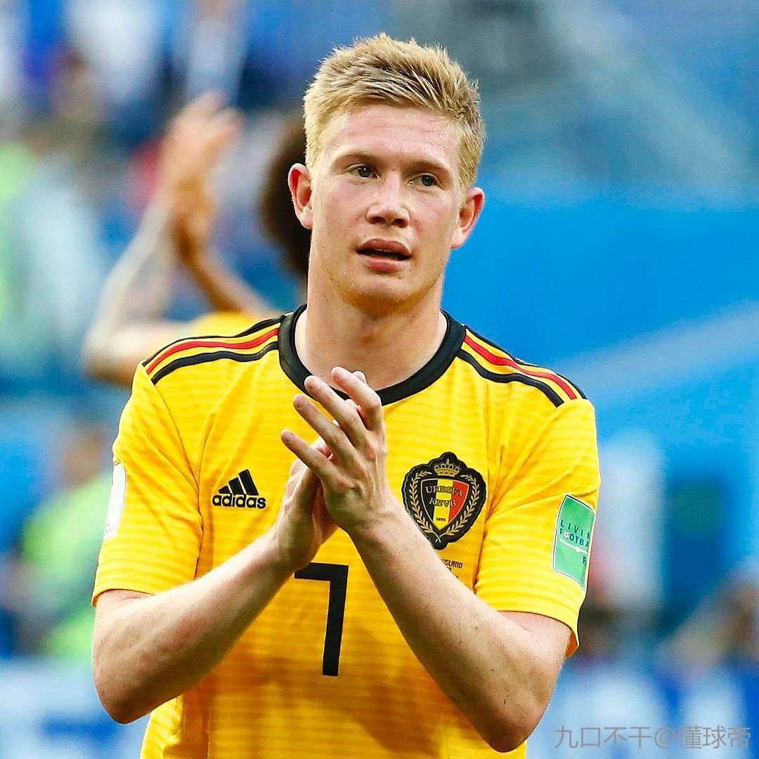 中超：上海海港主场4-1击败深圳队（中超联赛：上海海港主场4比1力克深圳队）