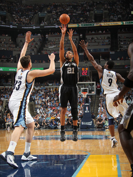 郭振明：要让每段名人堂成员的传奇事迹都成为启迪后来者的火种（郭振明：把名人堂每位成员的传奇经历化作点燃后来者的火种）