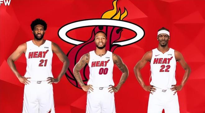 科斯塔库塔：库普梅纳斯踢后卫失误太多，位置提前有利于进攻（科斯塔库塔：库普梅纳斯打后卫失误频繁，前移更能激活进攻）