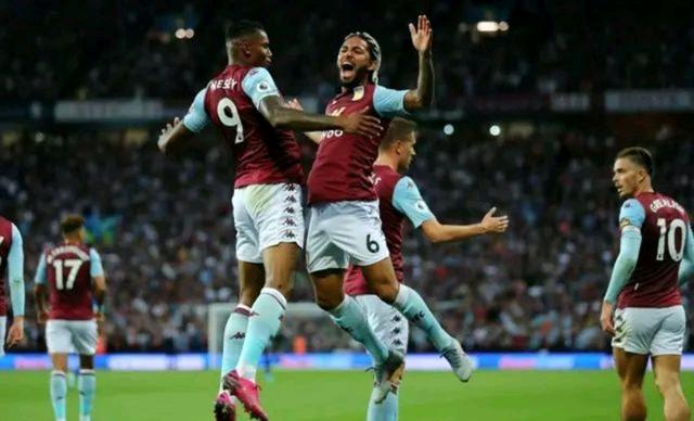 并非诺坎普首秀，世体：弗里克曾跟随拜仁在诺坎普踢过比赛（世体：弗里克并非诺坎普初秀，曾随拜仁在此出战）