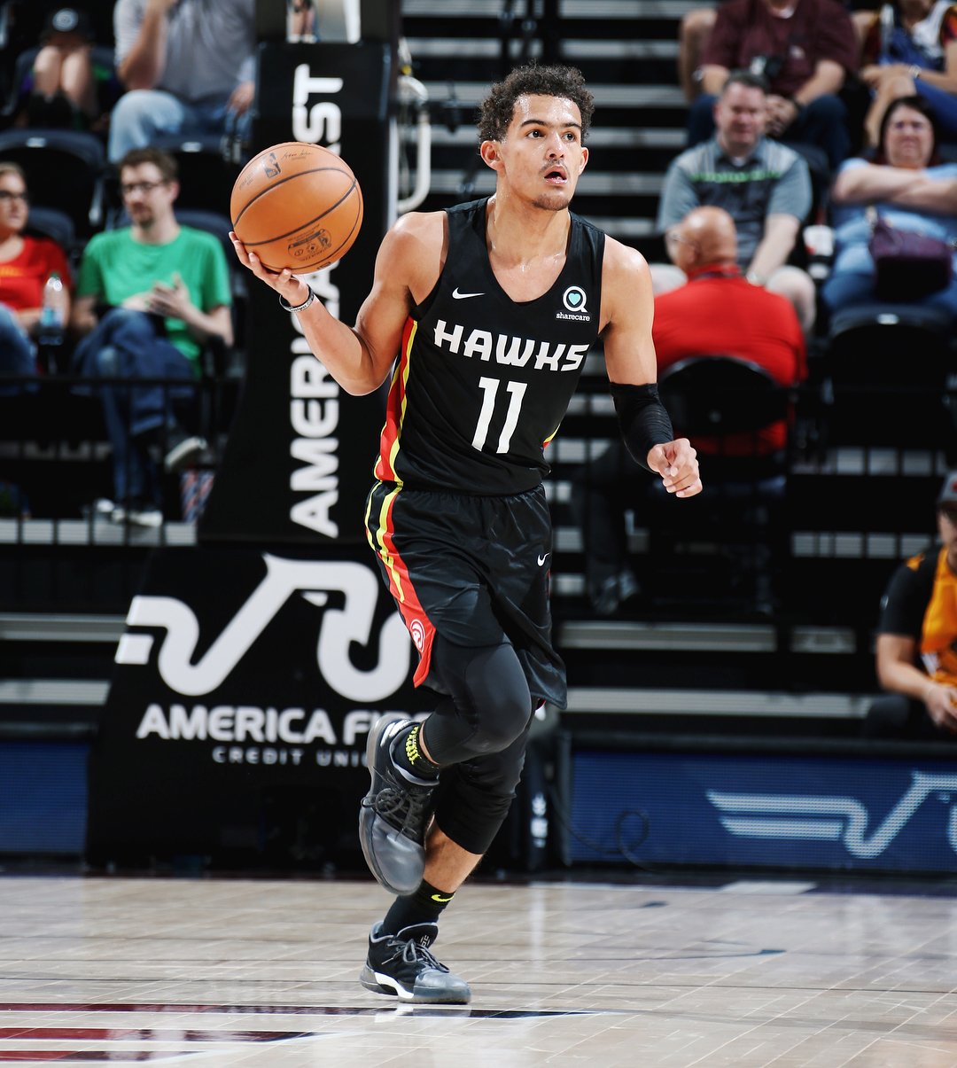 米体：家乡球队维亚雷焦深陷低迷，里皮对球员讲话鼓励他们（米体：维亚雷焦陷入低谷，里皮发声鼓舞球员）