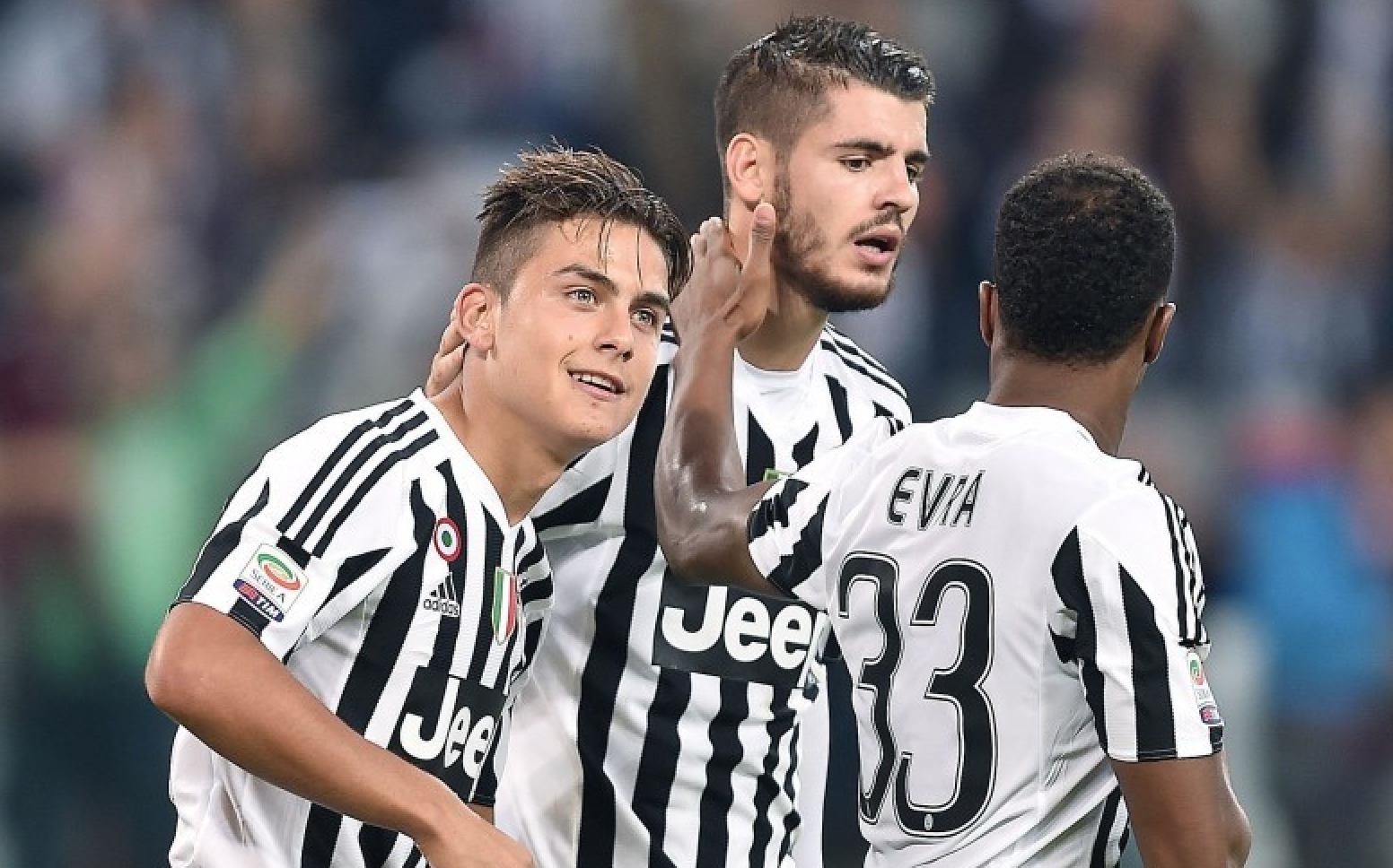 瓜帅：B席的很多价值数据无法体现，我是吉马良斯的忠实球迷（瓜迪奥拉：B席很多贡献无法用数据衡量，我是吉马良斯的铁杆球迷）